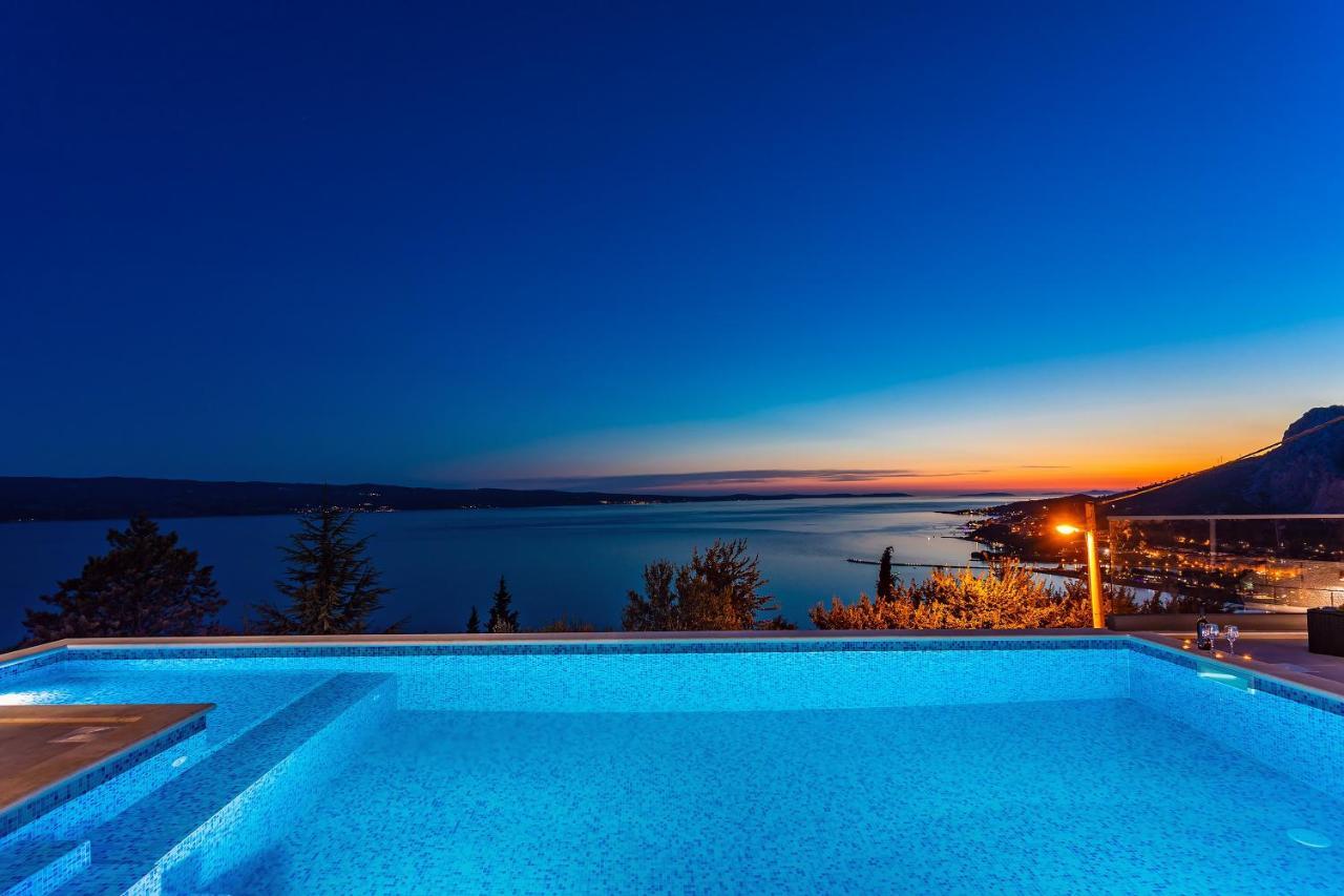 Villa Belvedere With Heated Pool, Billiards, Media Room, Sea Views,10 Pax Omiš Exterior foto